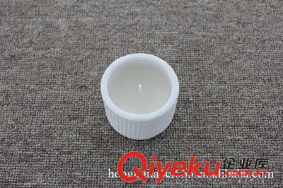 潮州工廠批發 西式 日式中溫陶瓷浮雕方格紋蠟燭碟 蠟燭器皿-潮安縣鳳塘鎮鴻暉陶瓷廠提供潮州工廠批發 西式 日式中溫陶瓷浮雕方格紋蠟燭碟 蠟燭器皿的相關介紹、產品、服務、圖片、價格潮安縣鳳塘鎮鴻暉陶瓷廠、園林花盆;時尚簡約花盆;陶瓷工藝品;日用陶瓷;灌蠟燭陶瓷;陶瓷迷你小花盆
