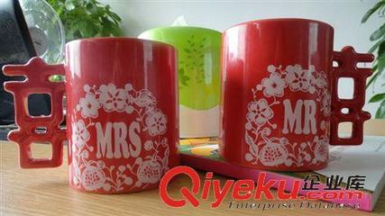 廣州廠家?guī)齑媲鍌}(cāng) 批發(fā) 外貿(mào)出口原單 雙喜陶瓷對(duì)杯 婚慶禮品杯-廣州錦陶陶瓷實(shí)業(yè)提供廣州廠家?guī)齑媲鍌}(cāng) 批發(fā) 外貿(mào)出口原單 雙喜陶瓷對(duì)杯 婚慶禮品杯的相關(guān)介紹、產(chǎn)品、服務(wù)、圖片、價(jià)格廣州錦陶陶瓷實(shí)業(yè)、馬克杯;日用陶瓷;玻璃制品;陶瓷工藝品;陶瓷杯;工藝盤(pán);變色杯;煙灰缸;廣告杯;禮品杯;咖啡杯;情侶禮品;廣告杯;陶瓷花紙;創(chuàng)意水杯;實(shí)用禮品;促銷(xiāo)禮品;廣告禮品;商務(wù)禮品;訂制陶瓷杯